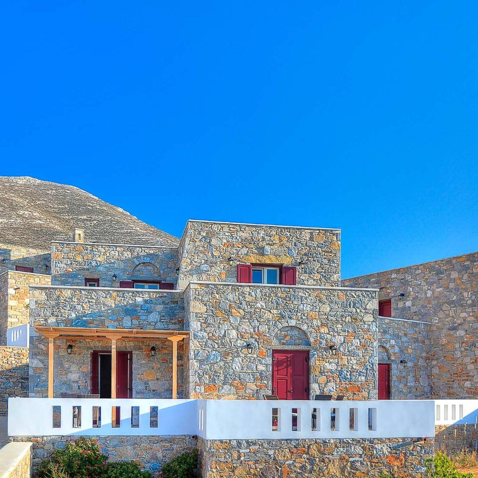 Aqua Petra Hotel