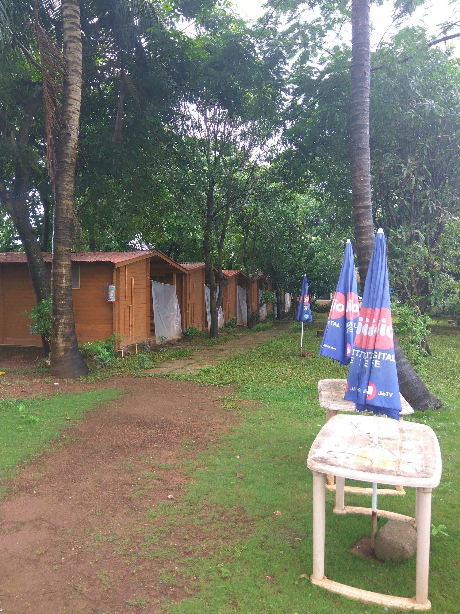 Side Image 1