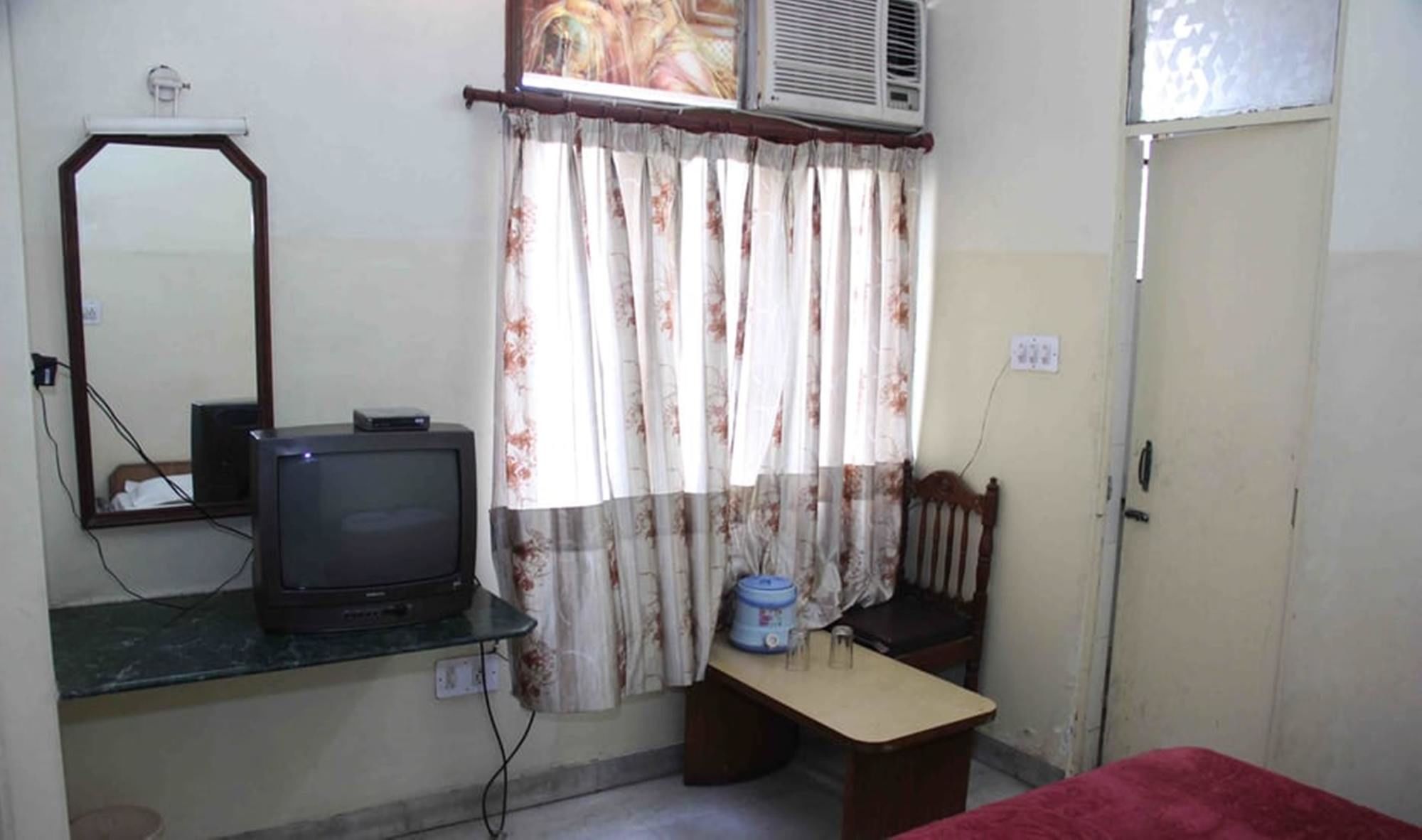 Hotel Padmini Palace