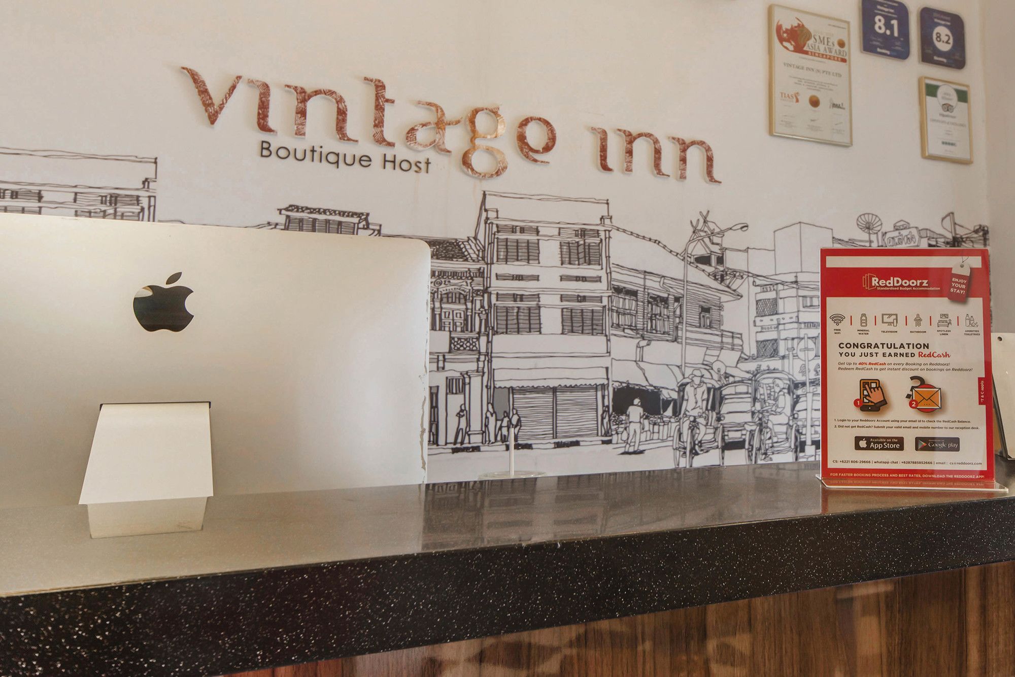 RedDoorz Hostel near Race Course Road