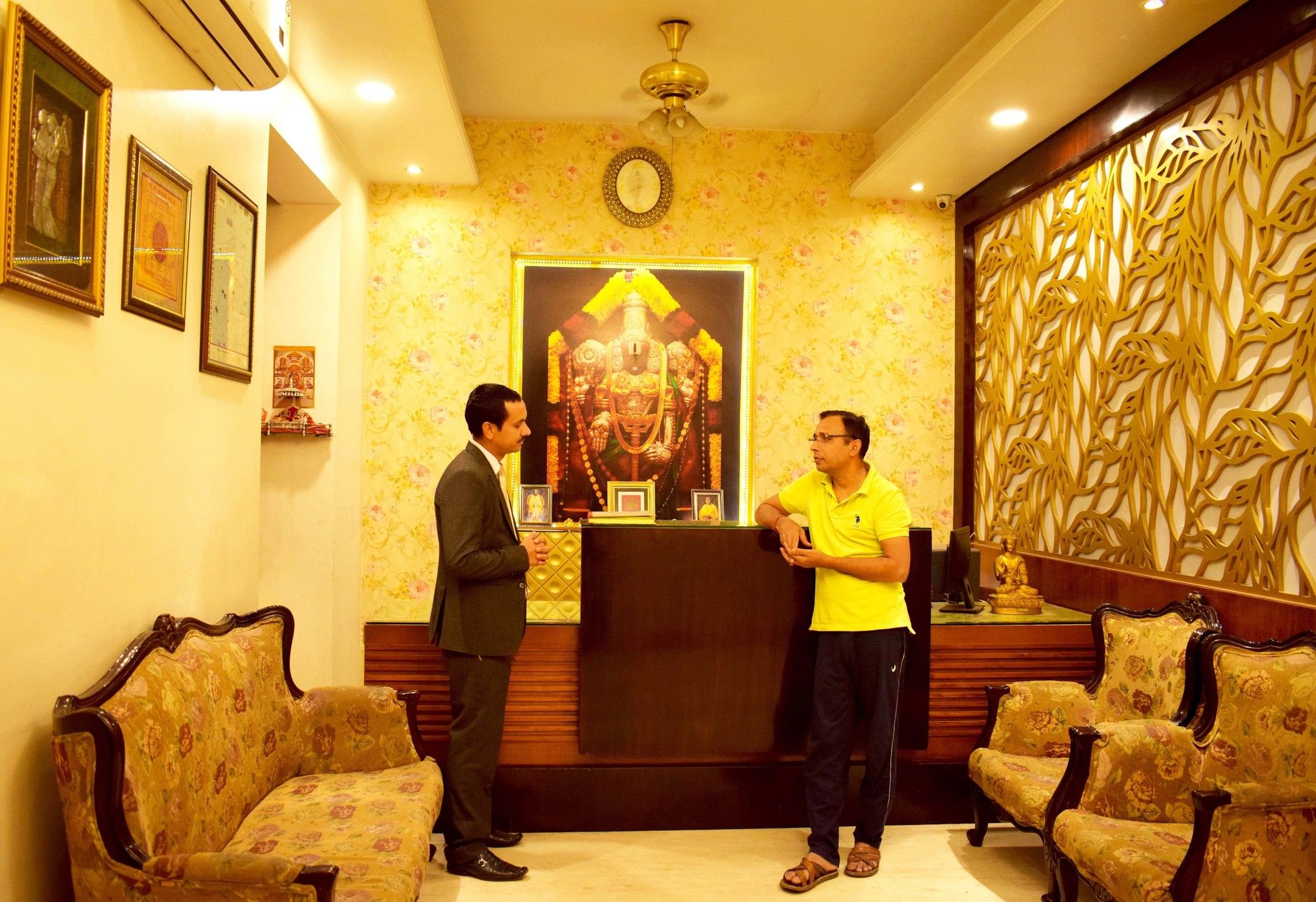 Golden Sands by One Hotels