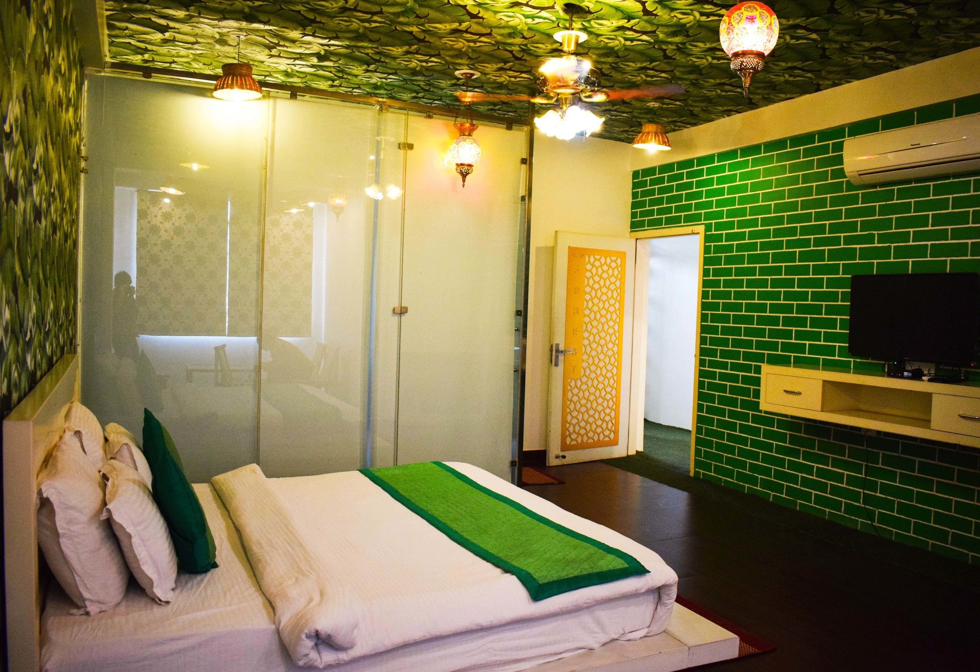 Golden Sands by One Hotels