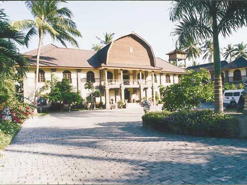 Puri Saron Senggigi Beach Hotel