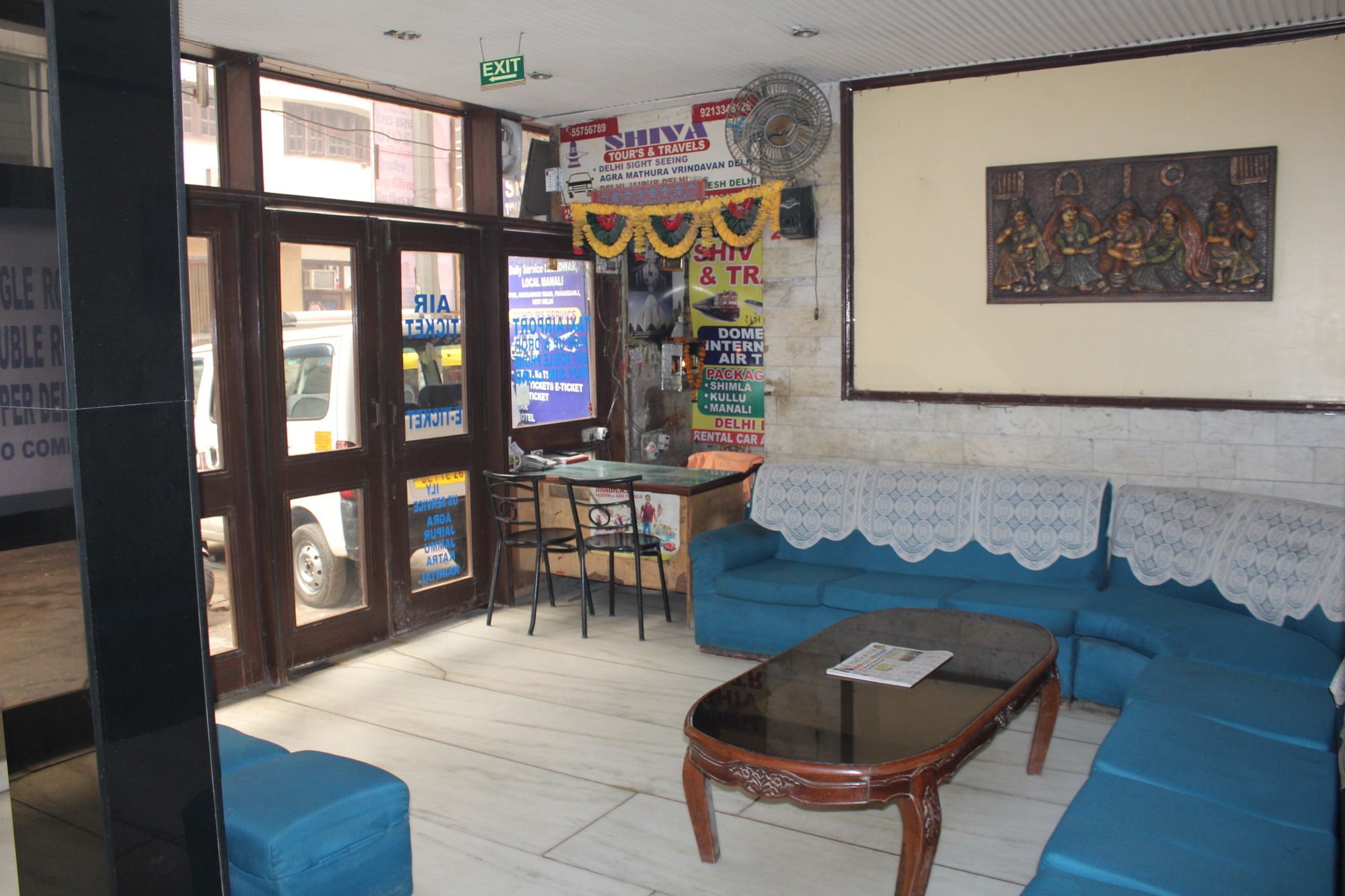 Side Image 2