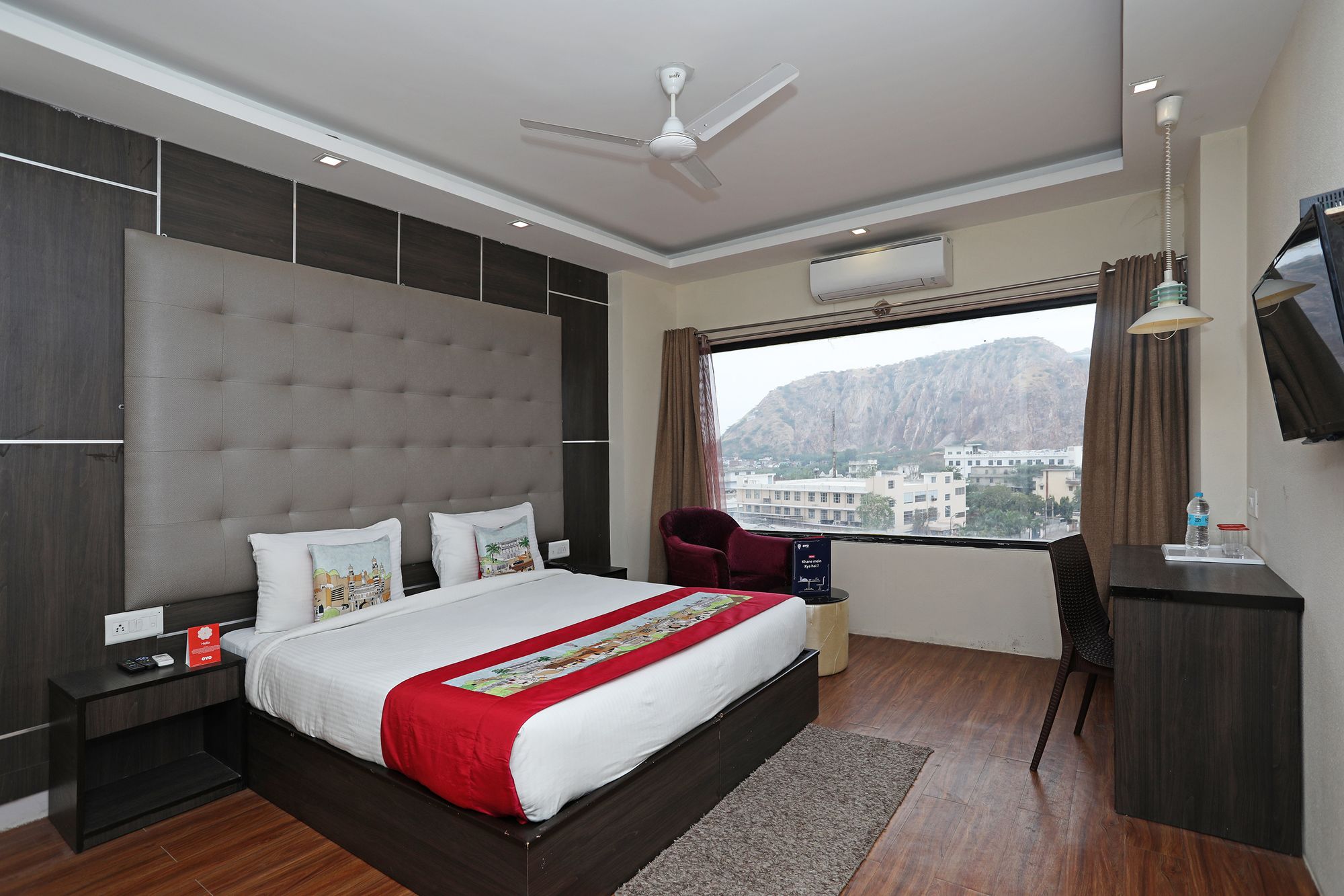 OYO 10325 Hotel Grand Harshal