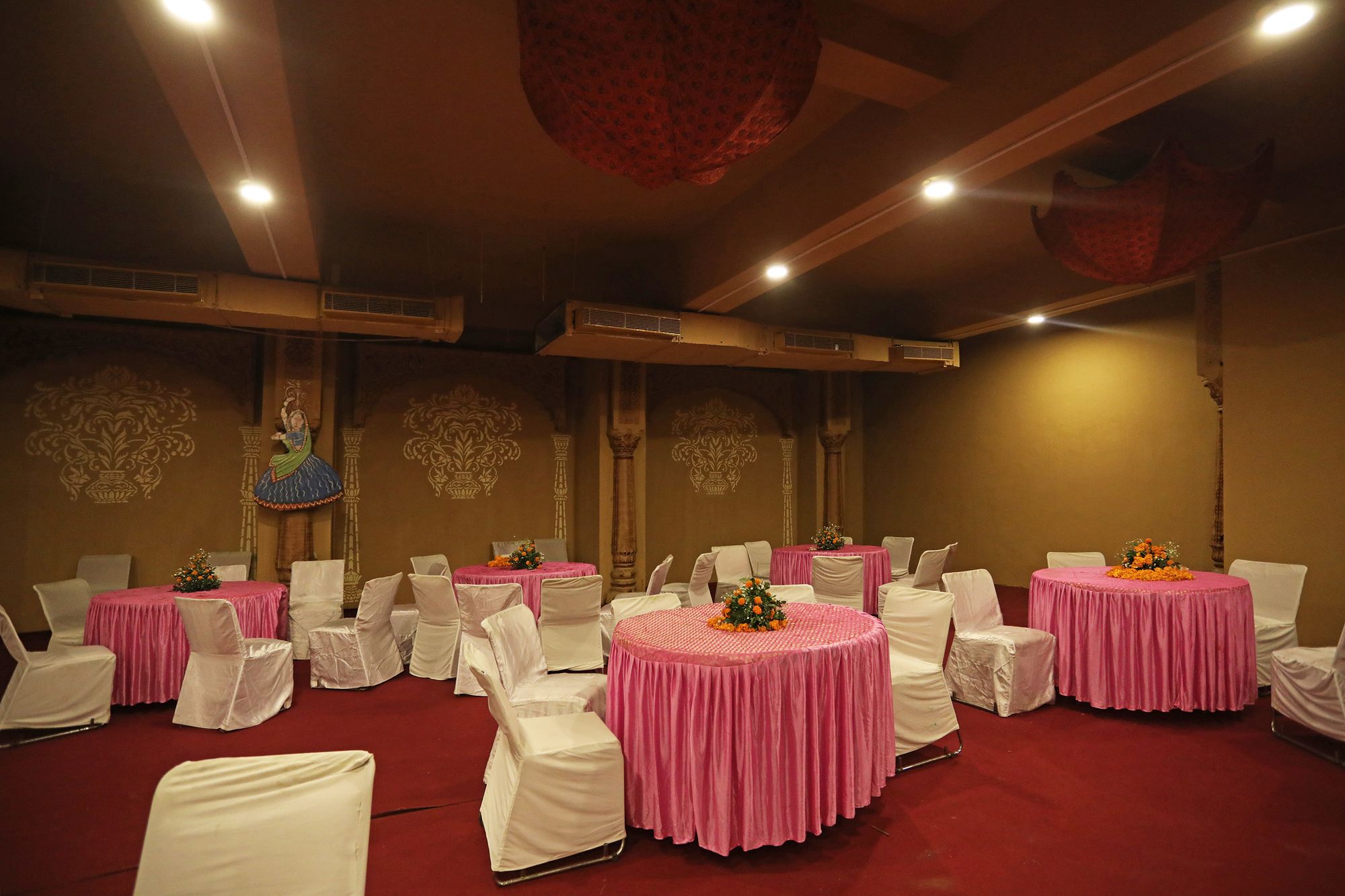 OYO 10325 Hotel Grand Harshal