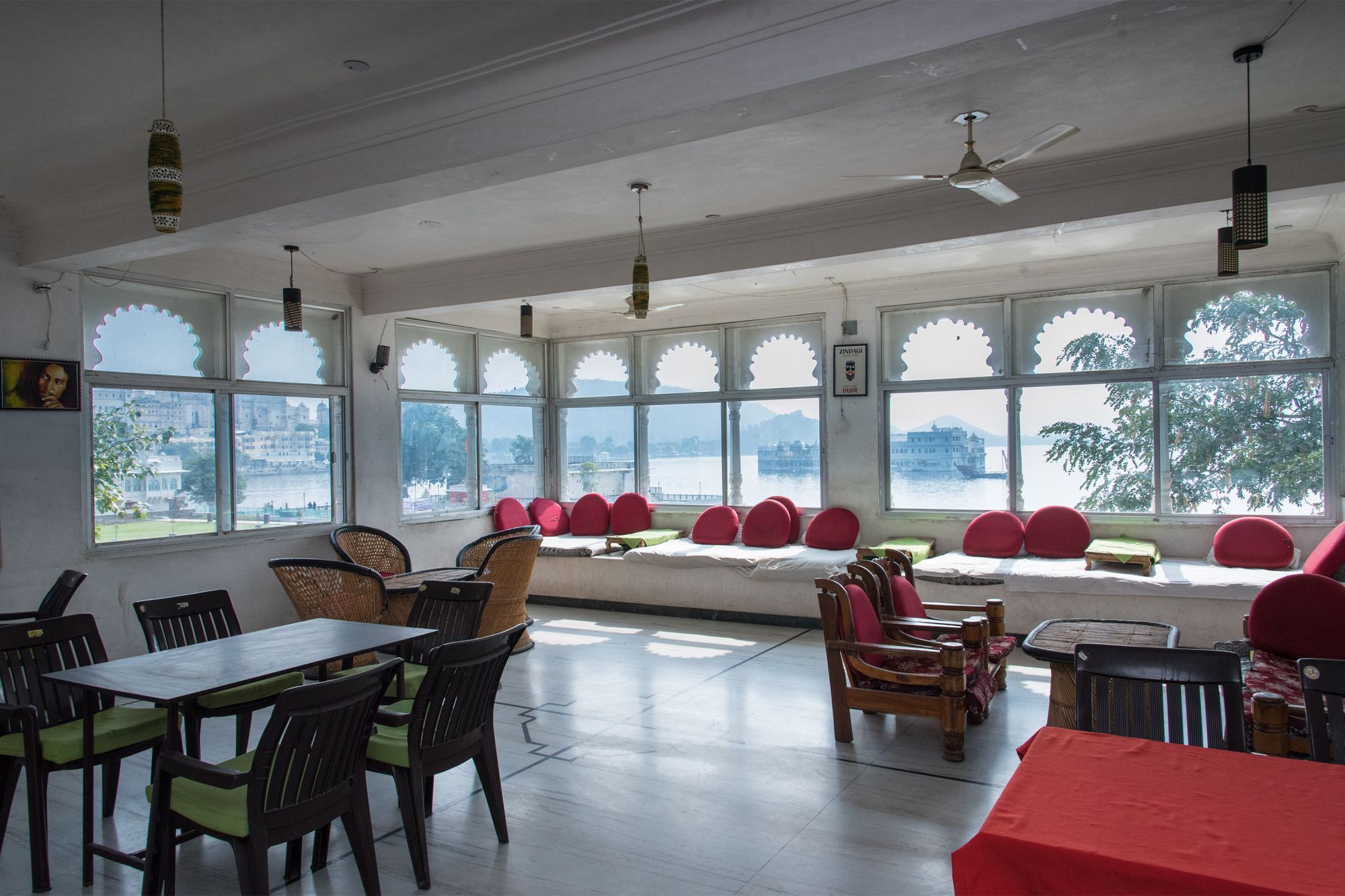 OYO 156 Hotel Lake Haveli