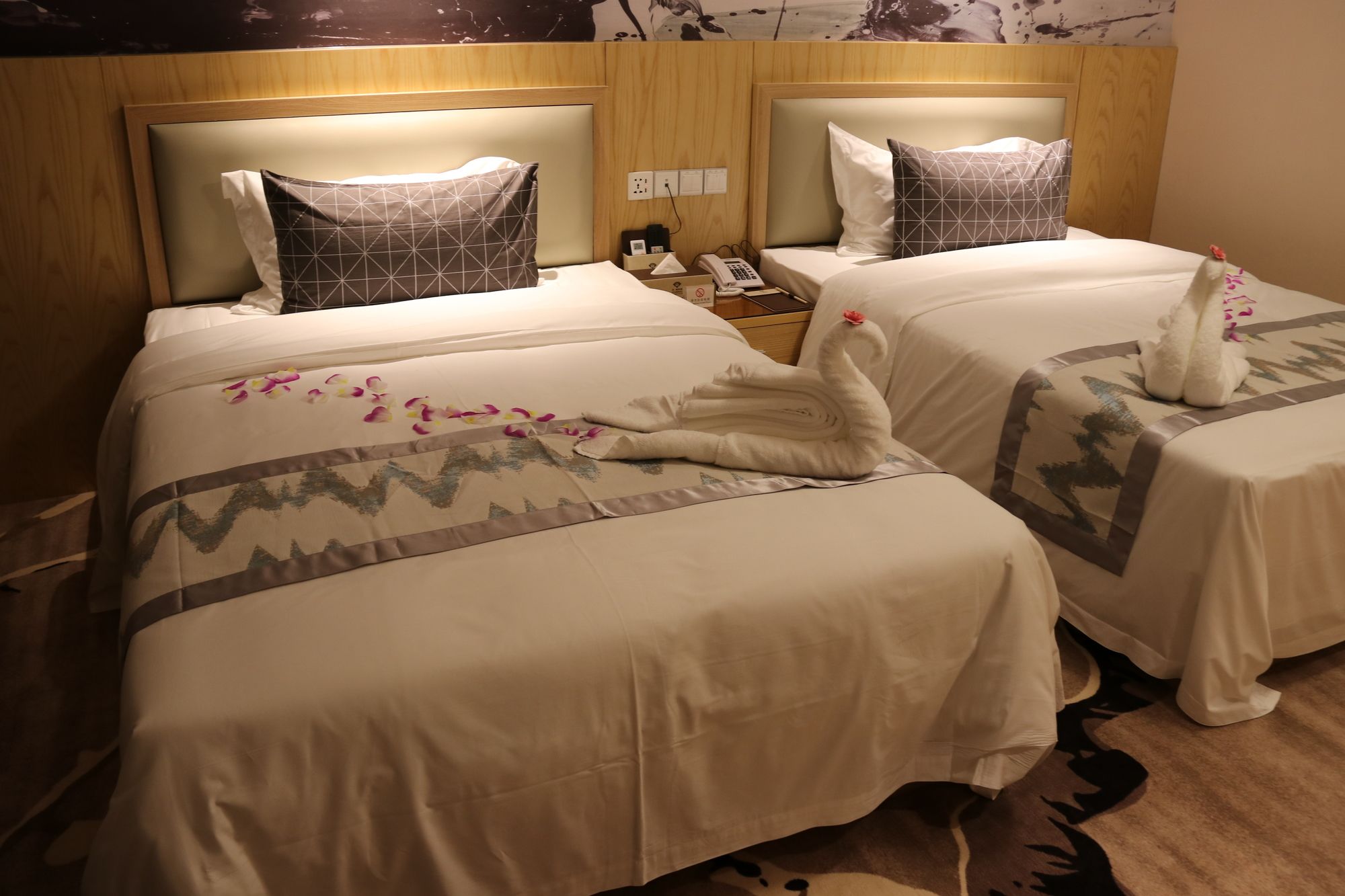 St. Moritz Business Hotel