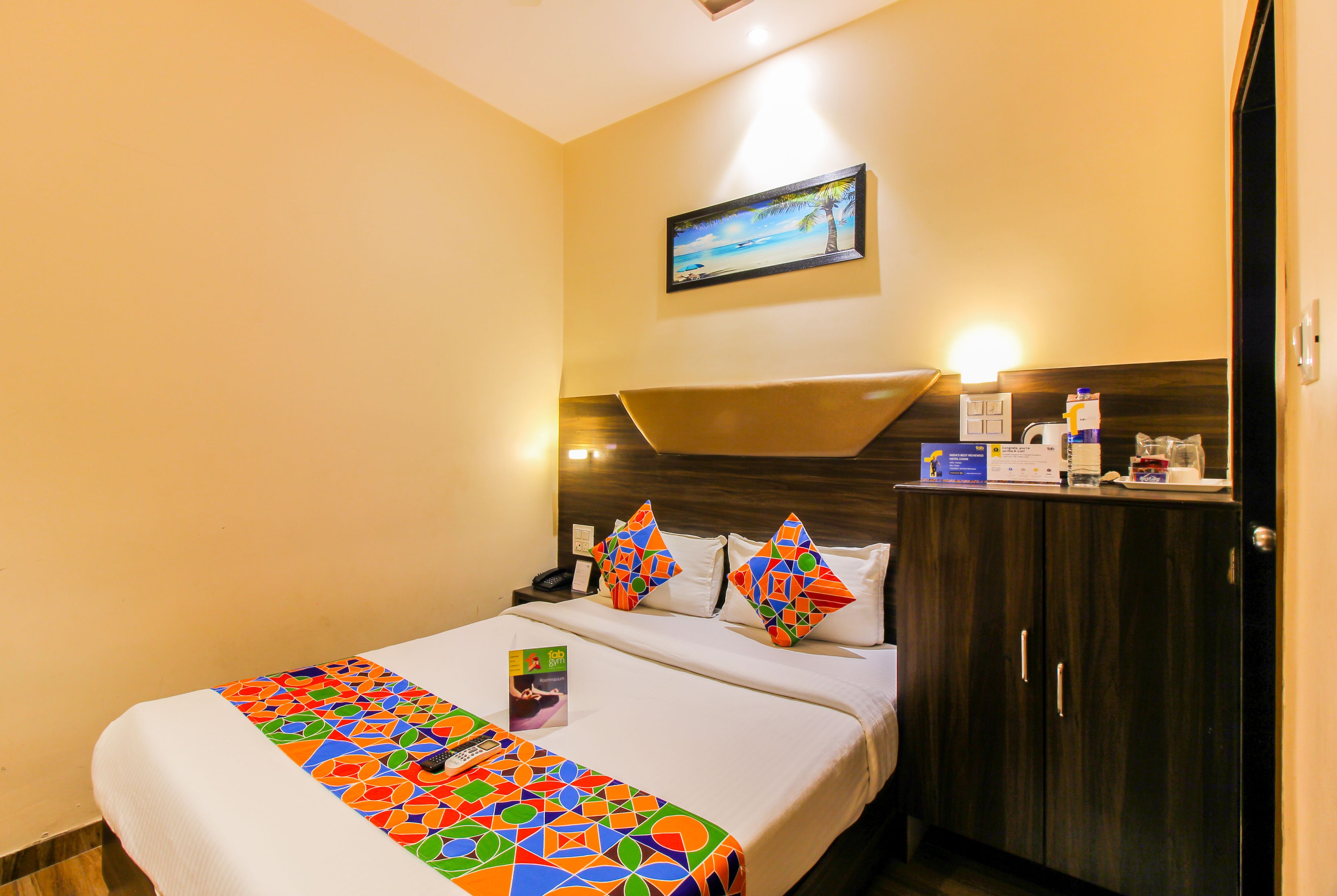 FabHotel Horizon Andheri East