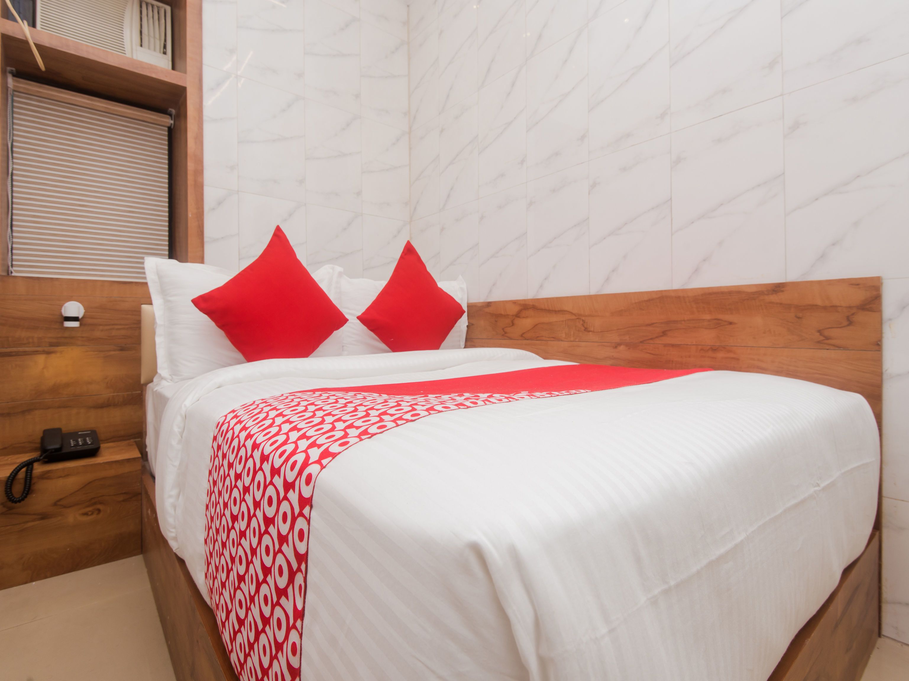 OYO 17202 Hotel Indore