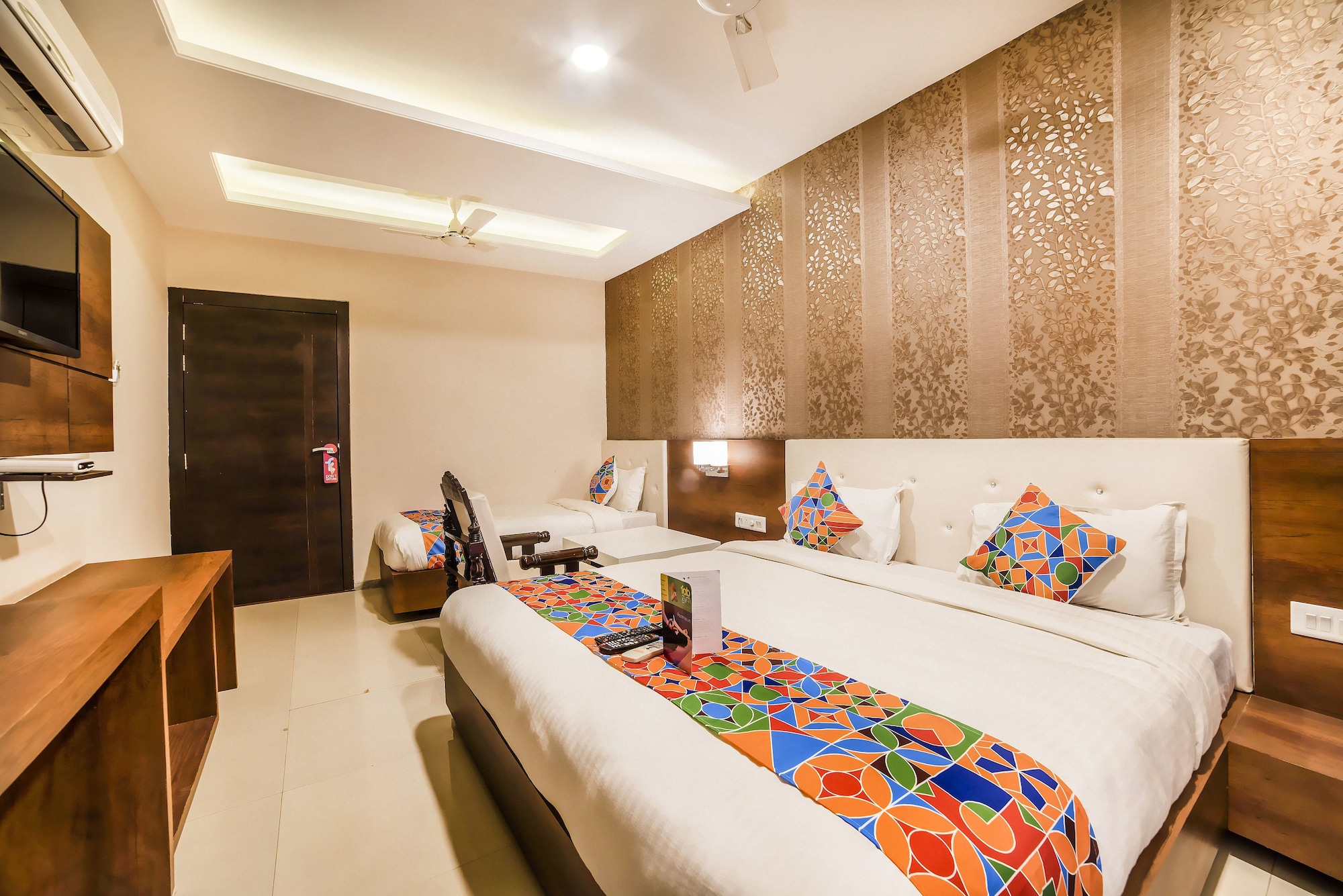 FabHotel Damanis Lake Pichola