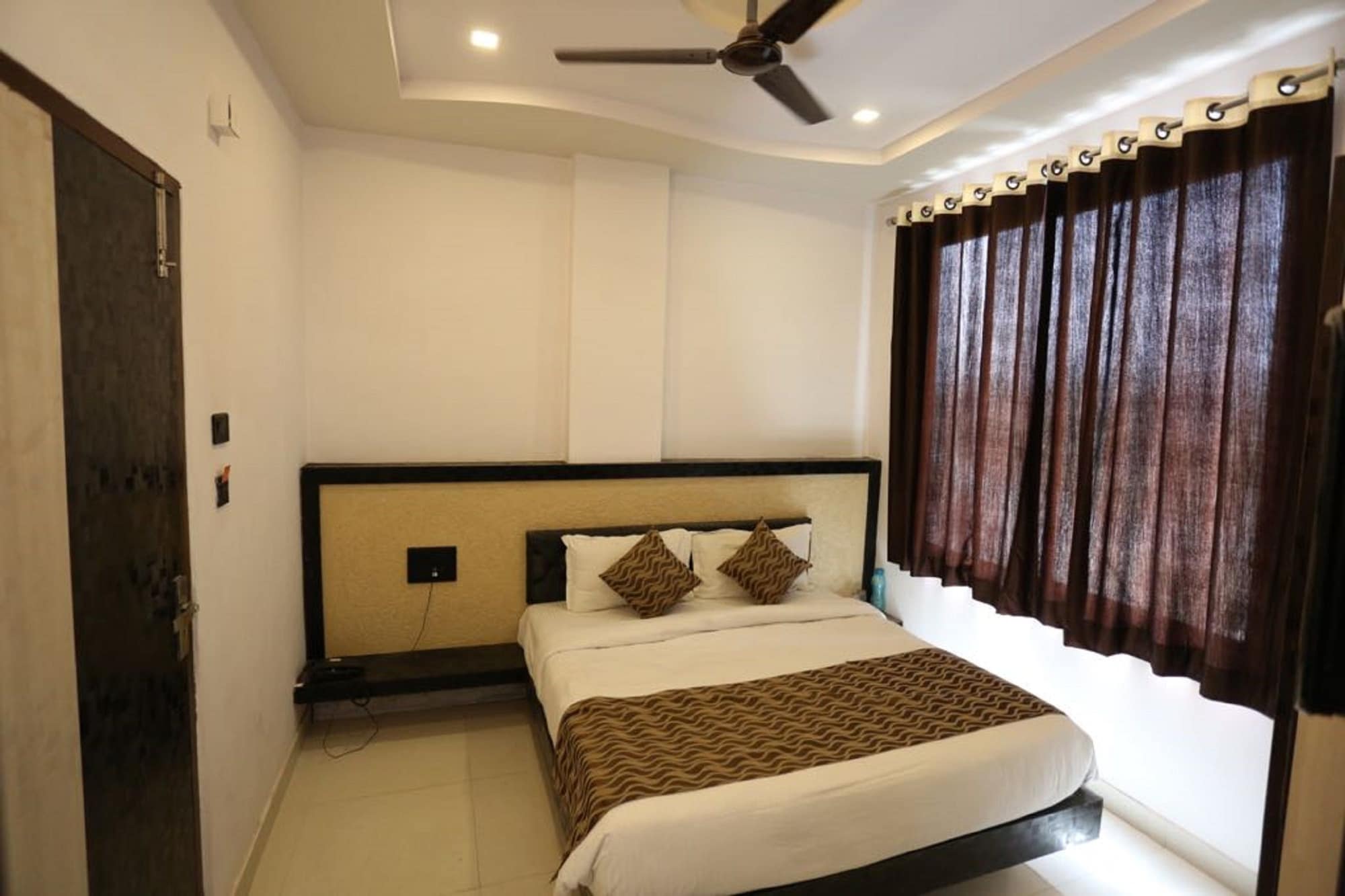 Hotel Westwood - Udaipur