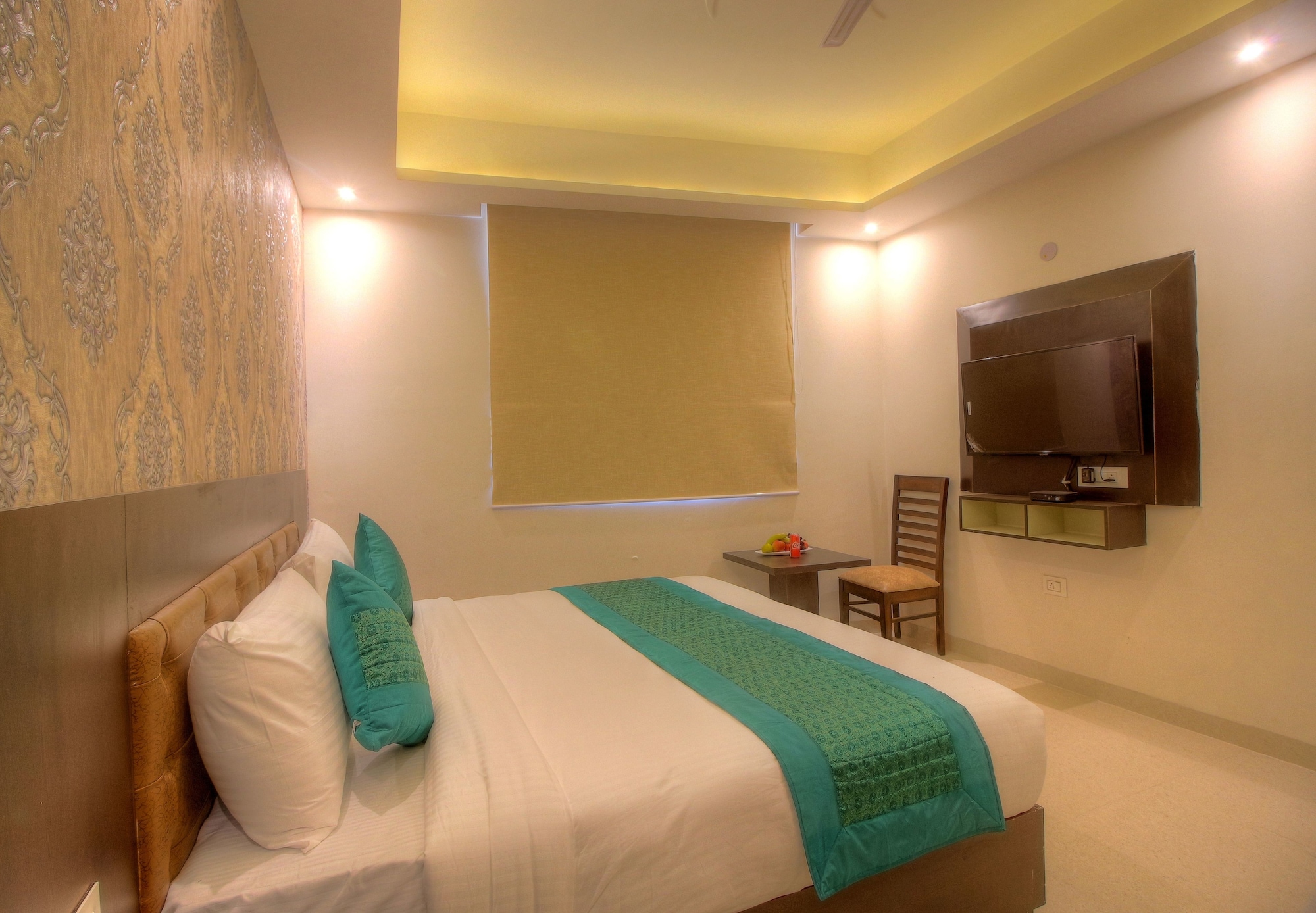 Hotel Paragon Suites