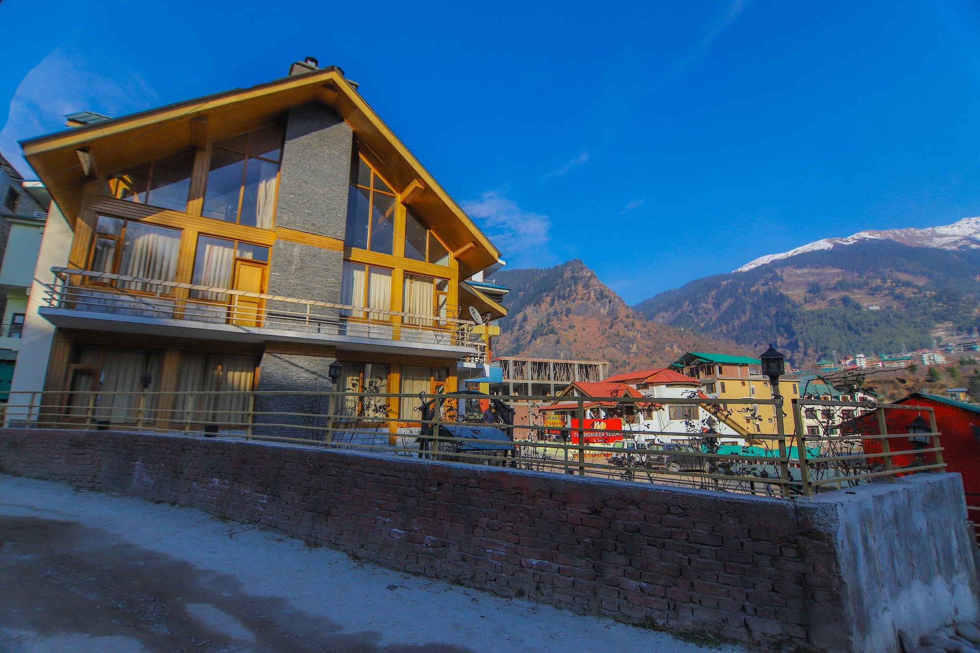 V Resorts Heaven Villa Manali