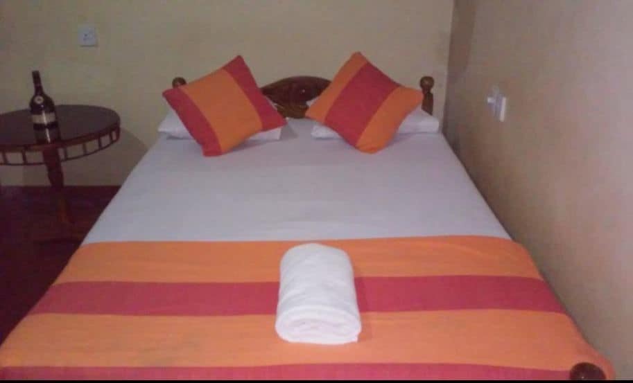 Viveka Inn Guest