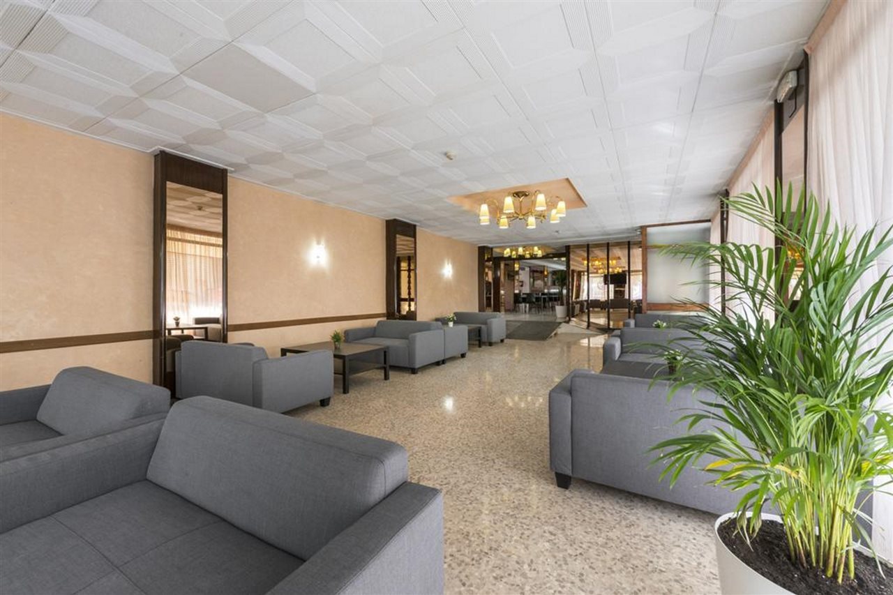 Marisol Hotel