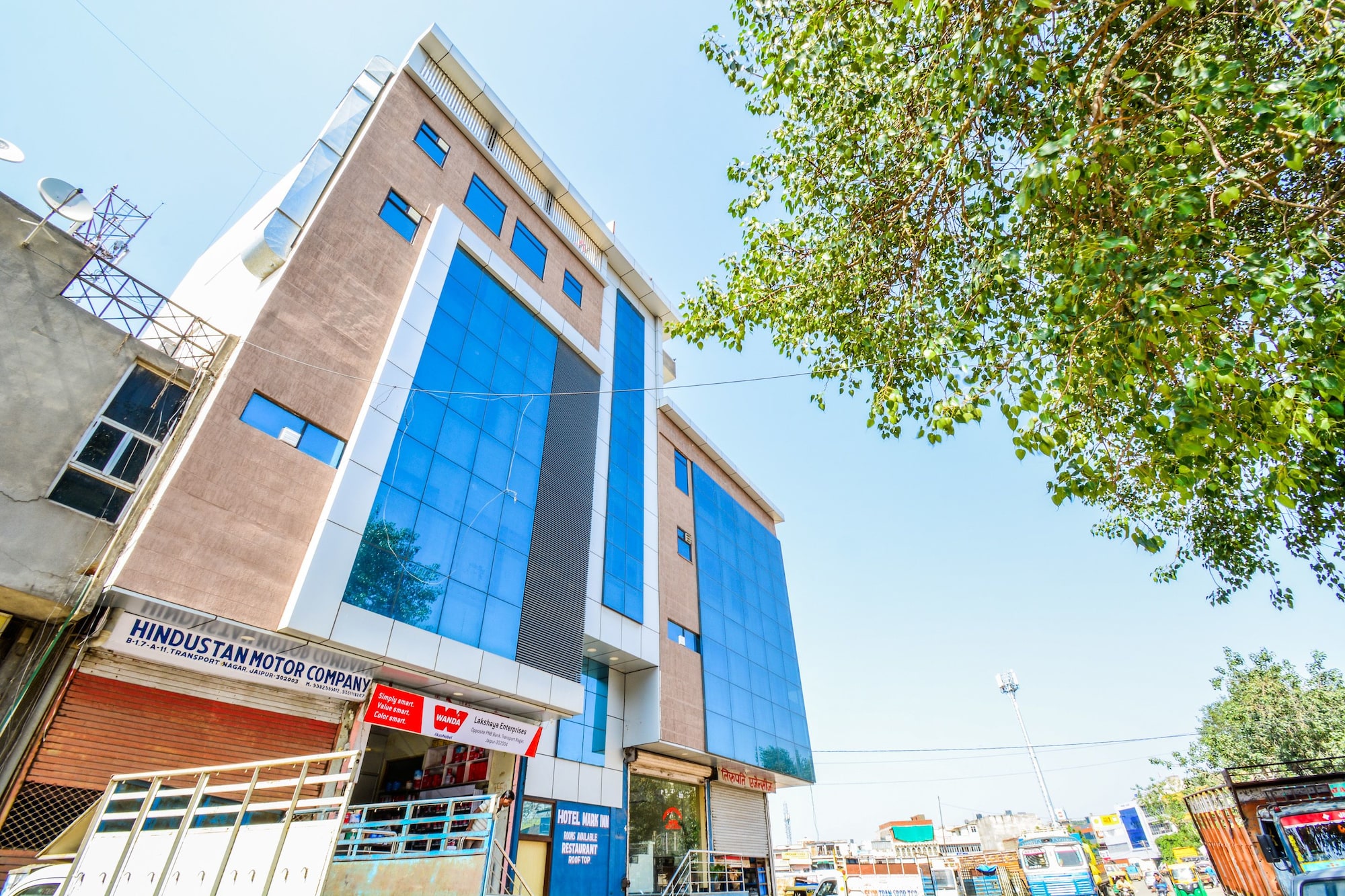 OYO 22204 Mark Inn