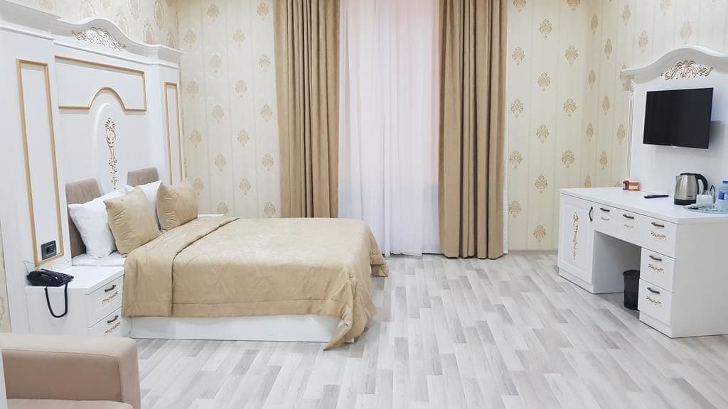 White Boutique Baku Hotel