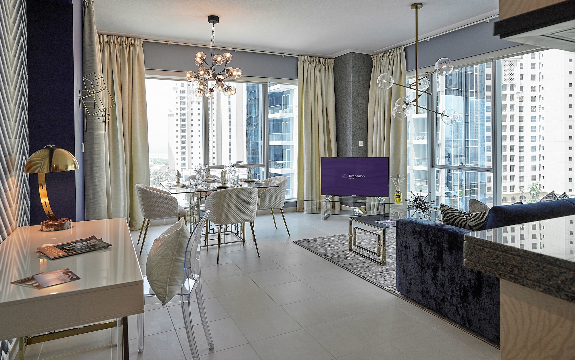 Dream Inn Dubai - Marina Promenade