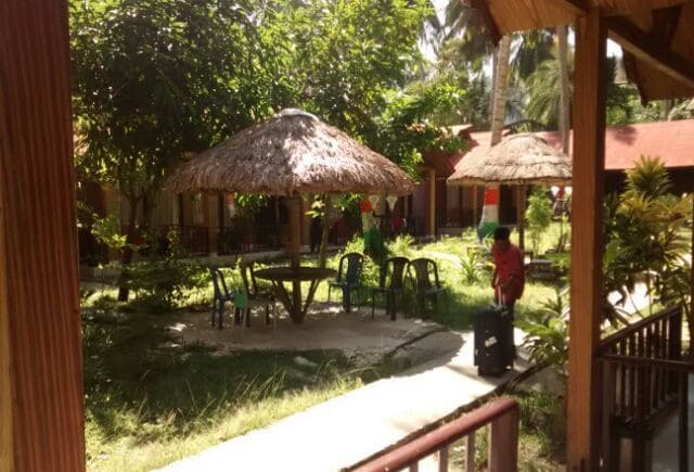 Holiday Inn Beach Resort Photo 3
