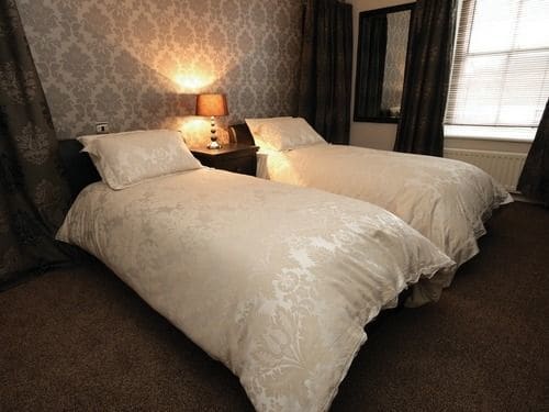 Hardwick Arms Hotel