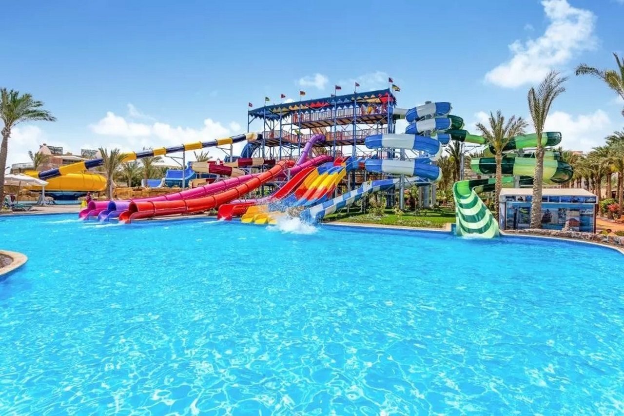Le Jardin Aqua Park Resort