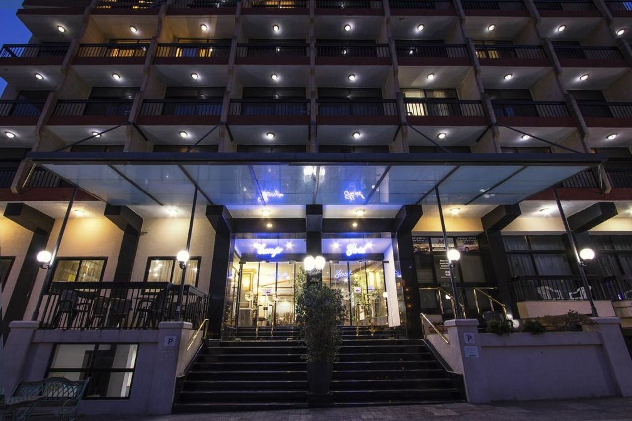 Canifor Hotel