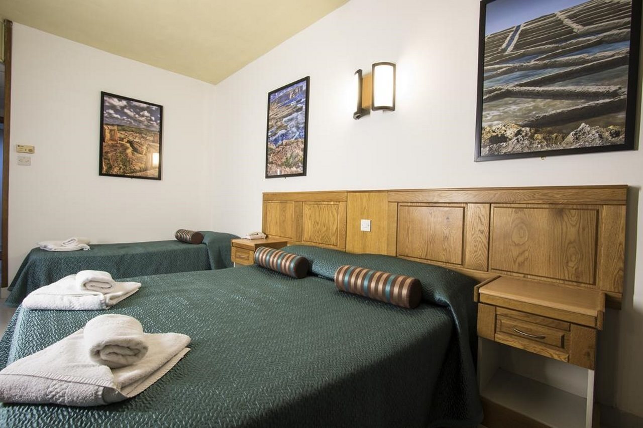 Canifor Hotel
