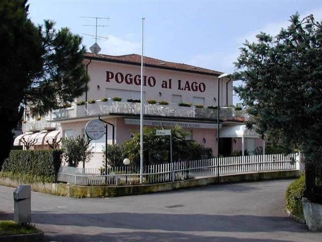 Poggio al Lago