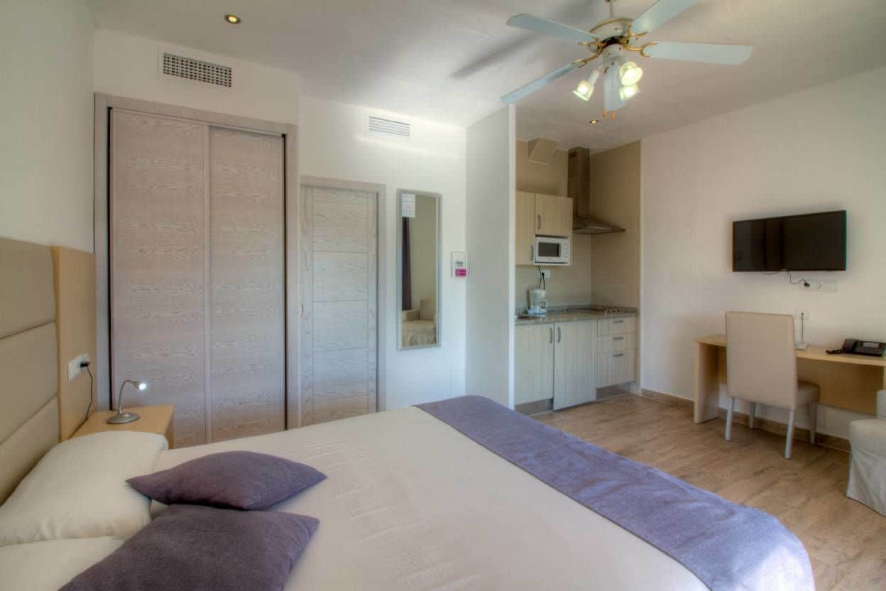 Hotel Lago Playa I