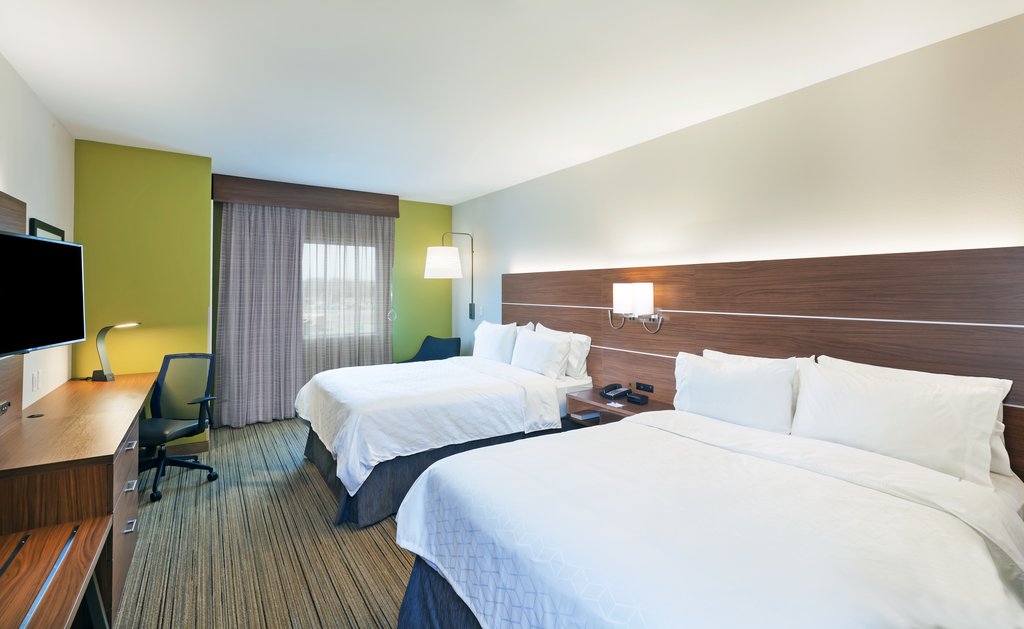 Holiday Inn Express & Suites Lenexa - Overland Park Area in Olathe!