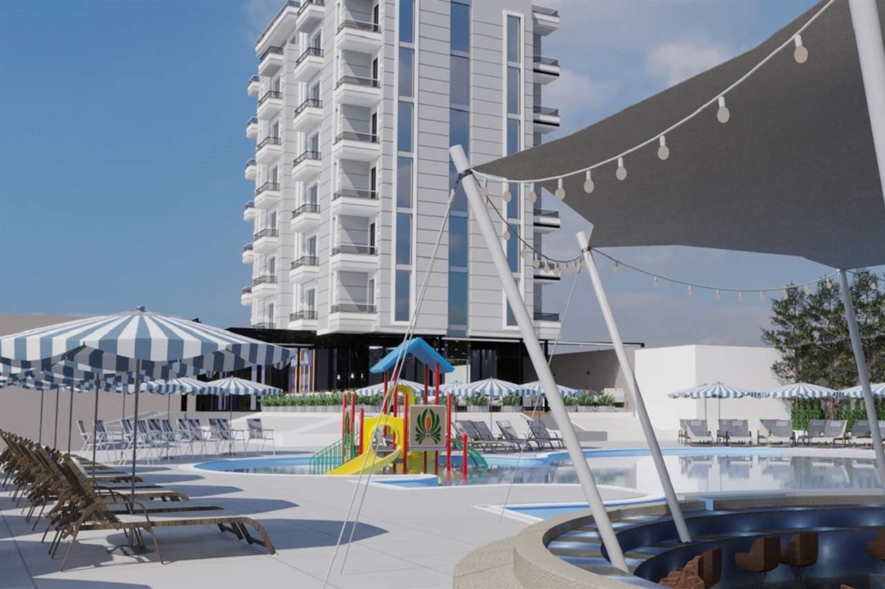 Henry Resort And Spa