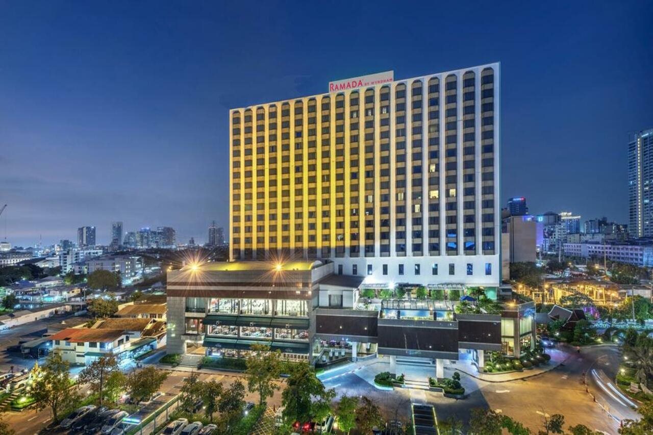 Ramada by Wyndham Bangkok Chaophya Park ( Ex.Chaophya Park Hotel) in Bangkok!