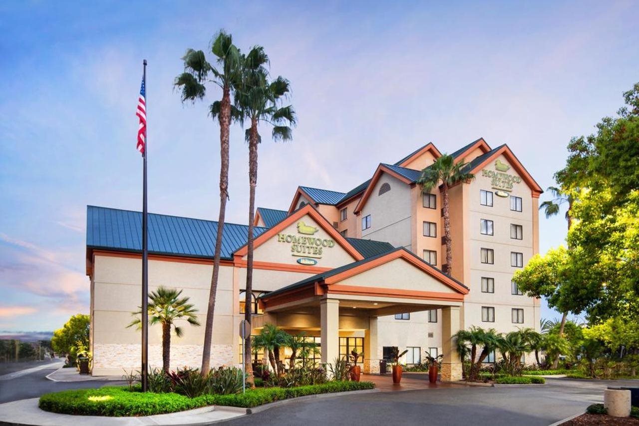 Homewood Suites by Hilton Anaheim- Main Gate Area (ex  Resort) in Santa Ana!