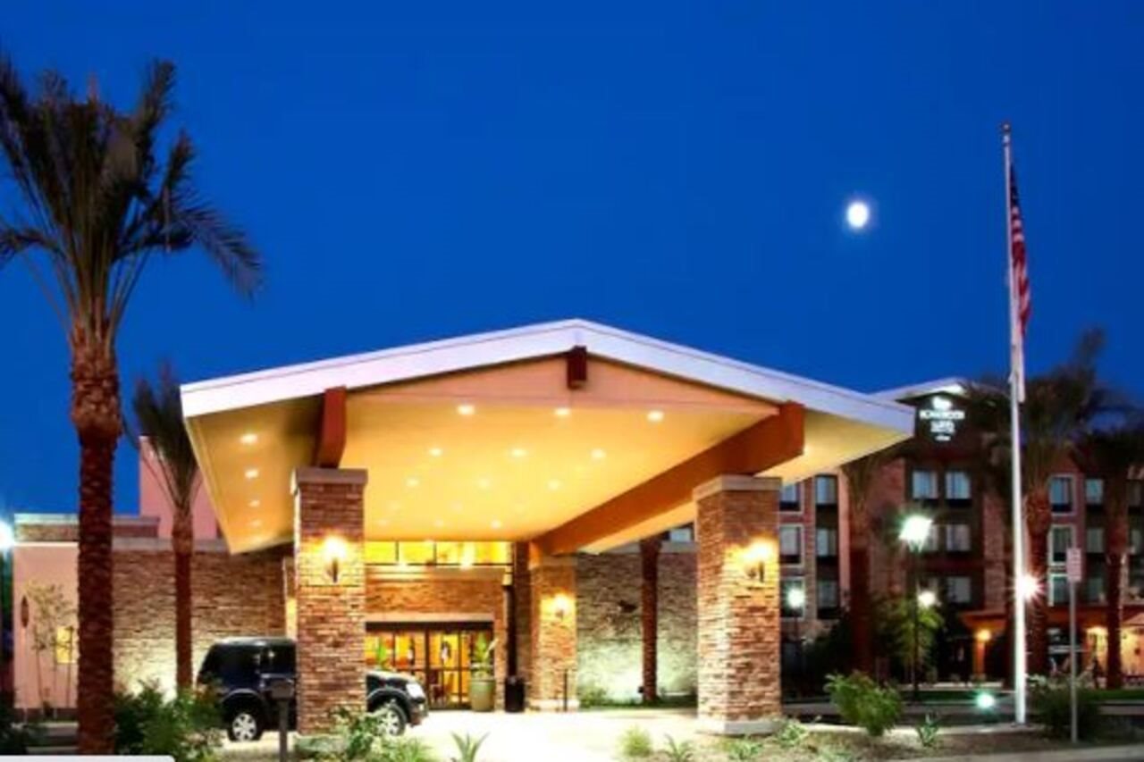 Homewood Suites by Hilton Phoenix Chandler/Fashion Center in Gilbert!