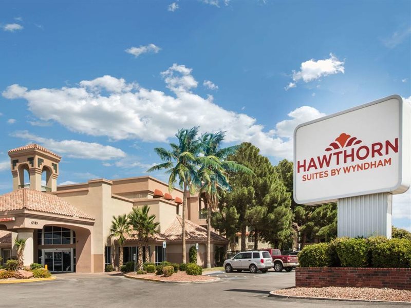 Hawthorn Suites by Wyndham El Paso Airport in El Paso!