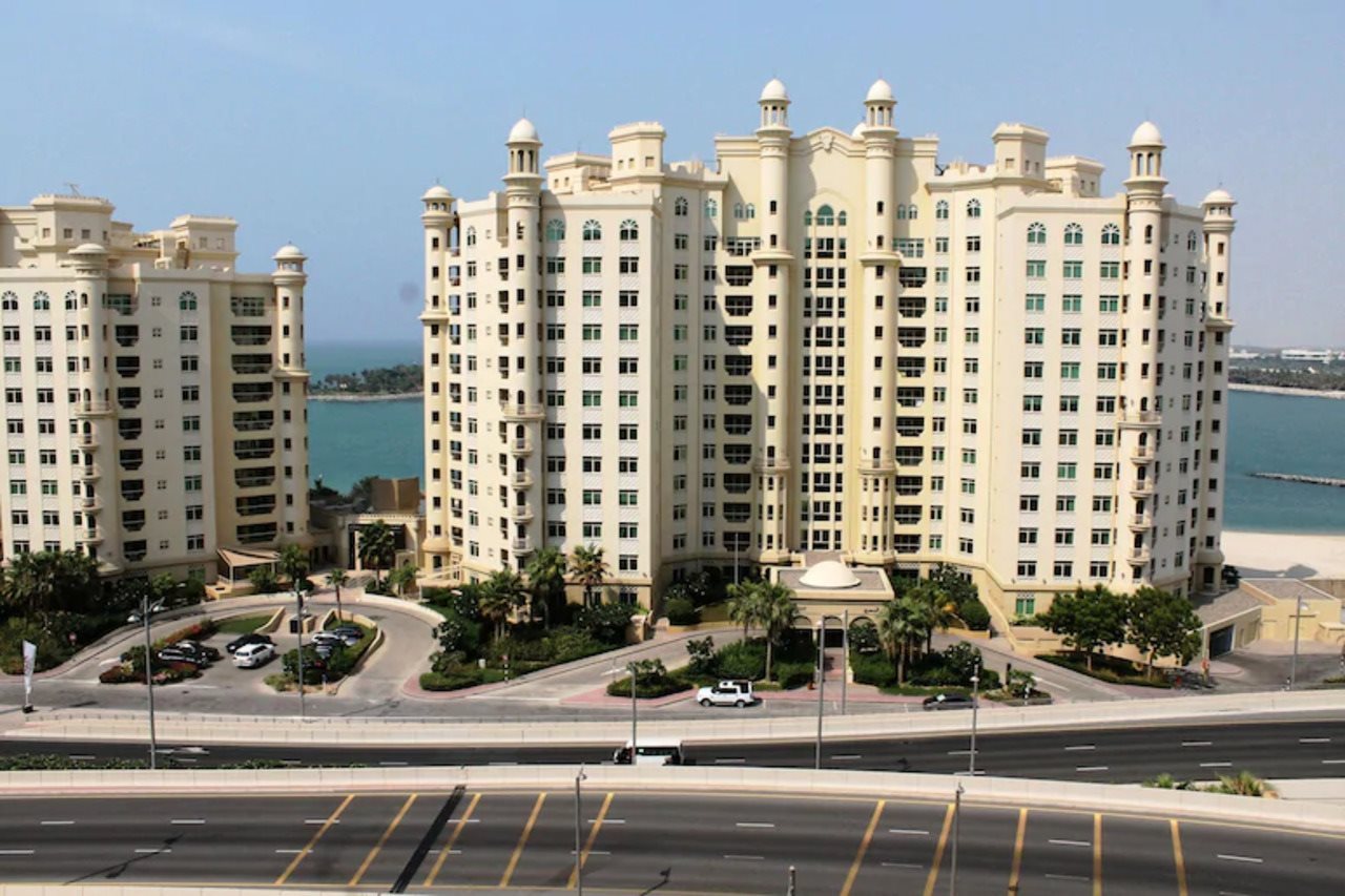 Royal Club Palm Jumeirah by Royal Vacation Homes Rental