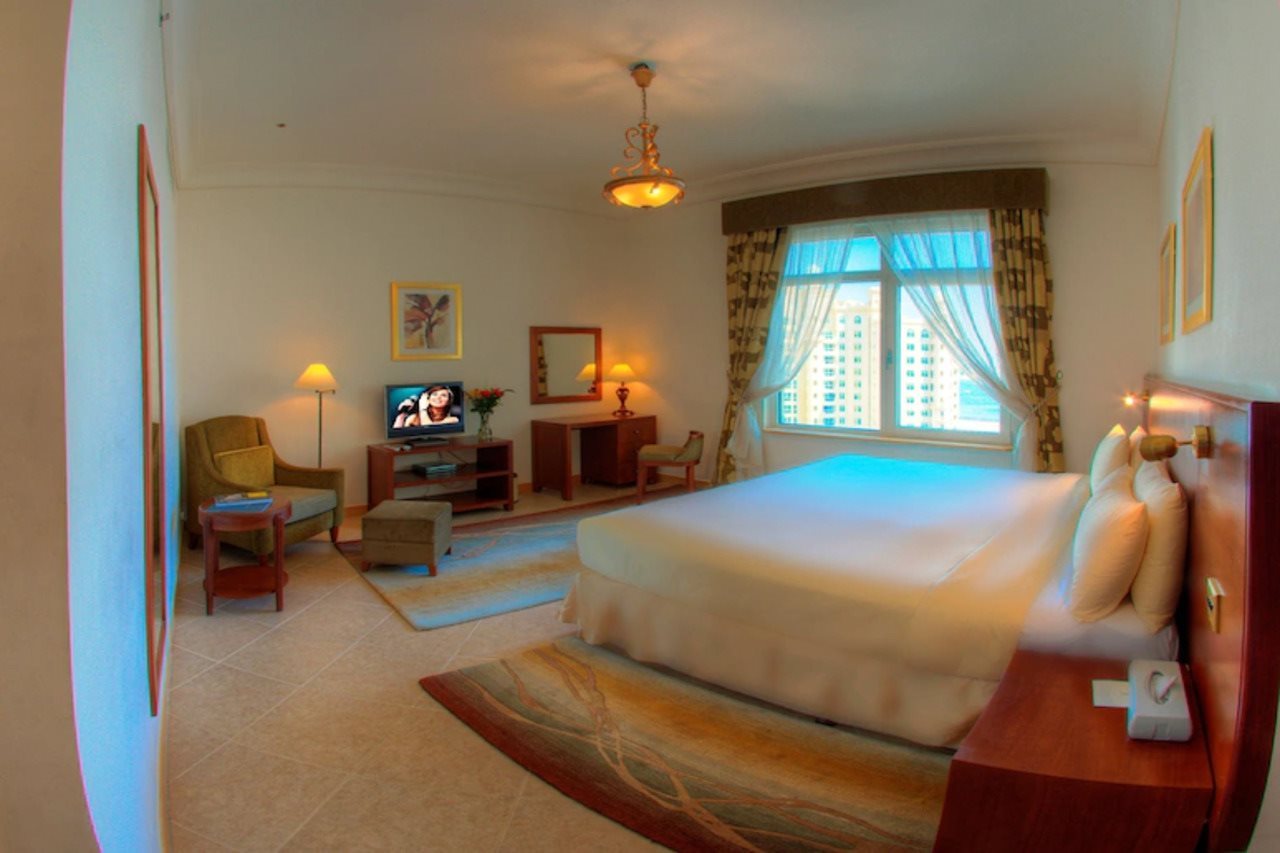 Royal Club Palm Jumeirah by Royal Vacation Homes Rental