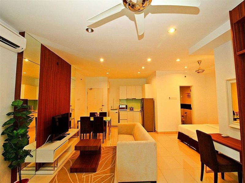Merlene Suites at Mansion One