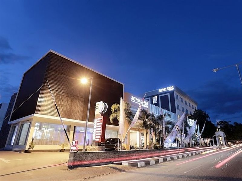 Sutan Raja Hotel & Convention Palu
