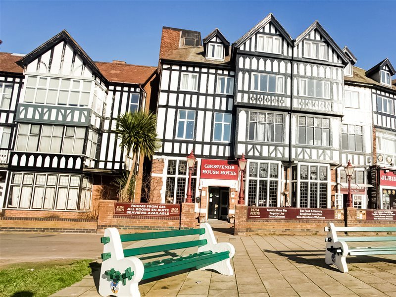 OYO Grosvenor House Hotel