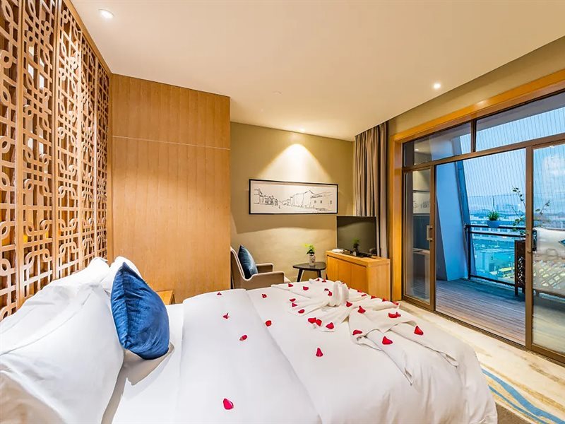 Rezen Hotel Chongqing Sungold