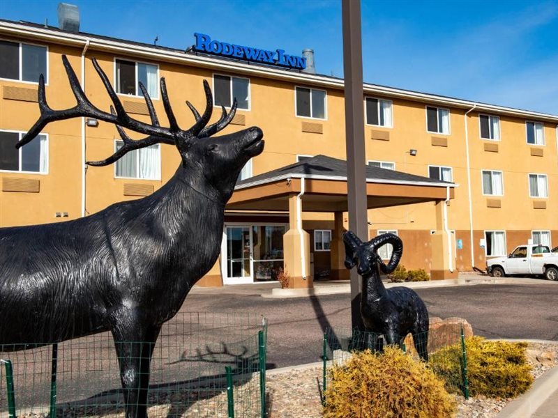 Rodeway Inn Central Colorado Springs (ex Ramada Limited Colorado Springs) in Colorado Springs!