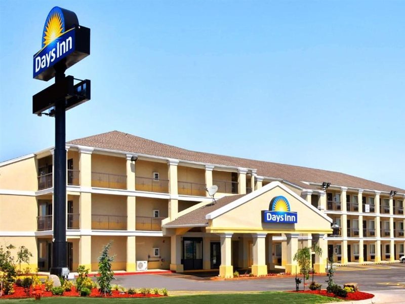 Days Inn Oklahoma City/Moore in Norman!