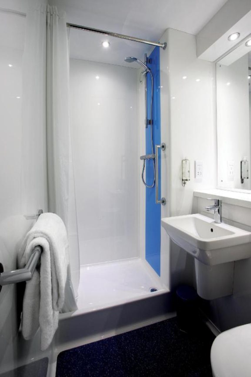 Travelodge Derby Pride Park — photo 2