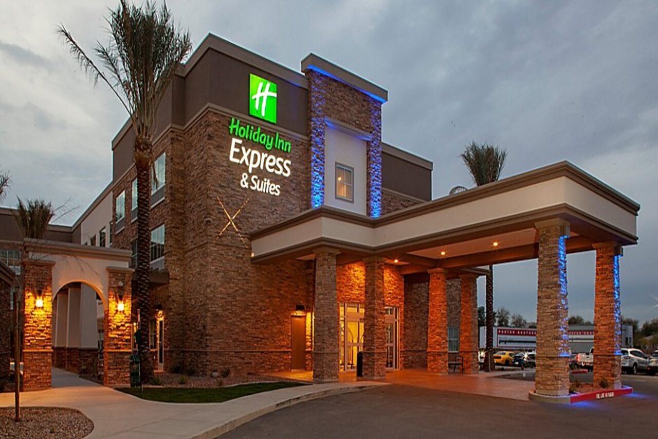 Holiday Inn Express and Suites Phoenix East - Gilbert in Gilbert!