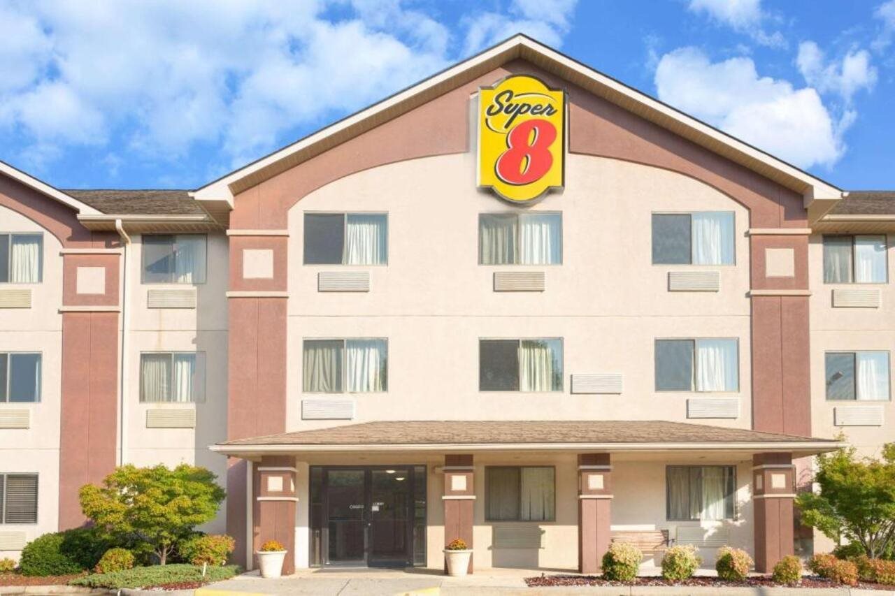 Super 8 by Wyndham Lynchburg VA in Lynchburg!