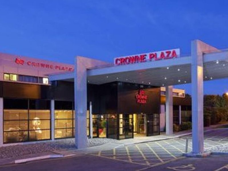 Crowne Plaza Manchester Airport in Wythenshawe!