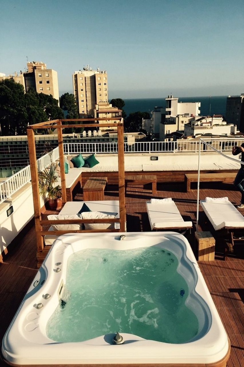 Lis Hotel