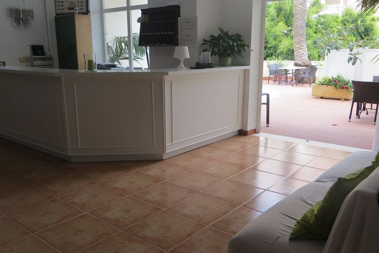 Lis Hotel